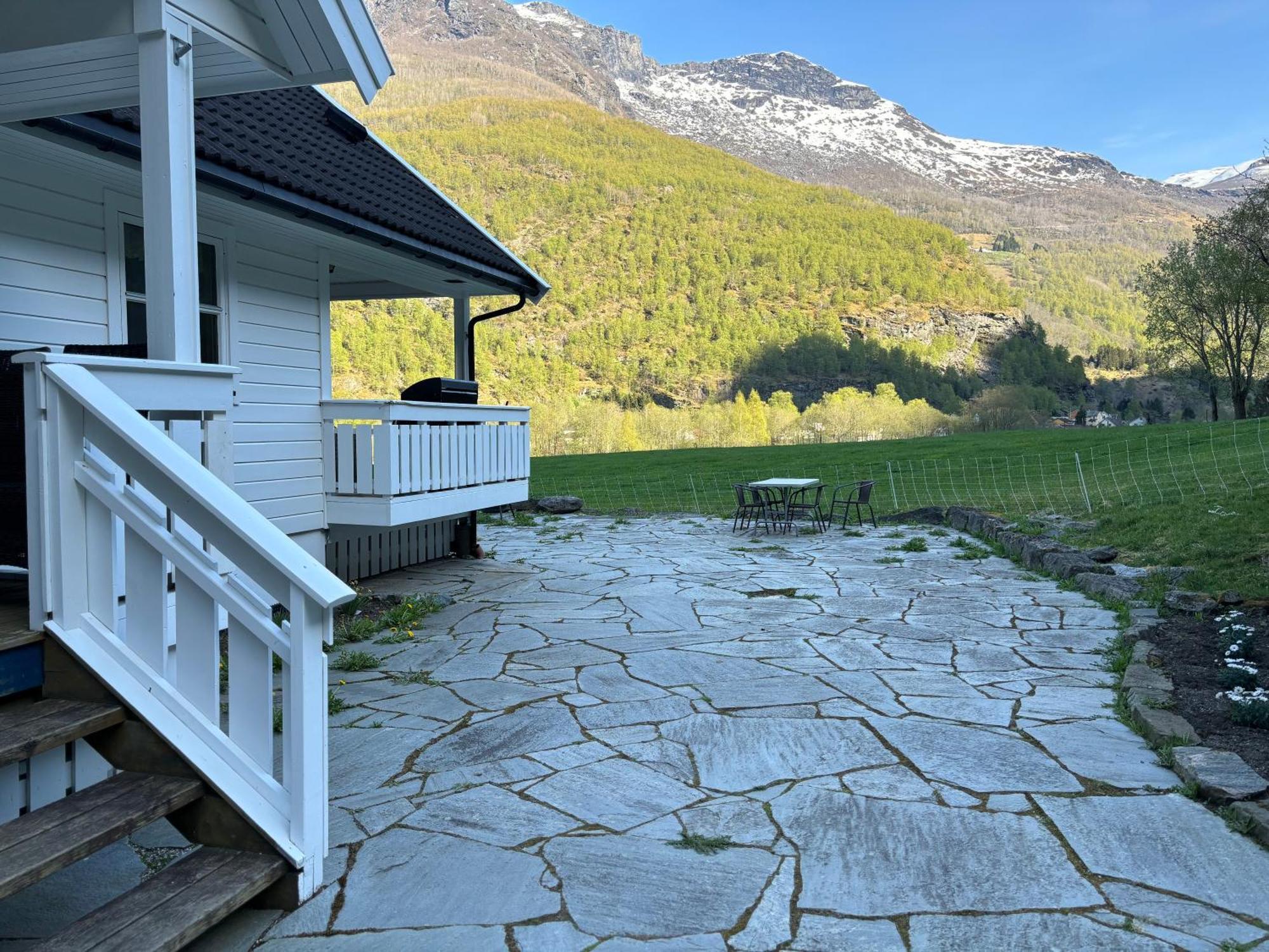 Flam Holiday Home - Mountain View - 1 Km From Flåm Exteriör bild